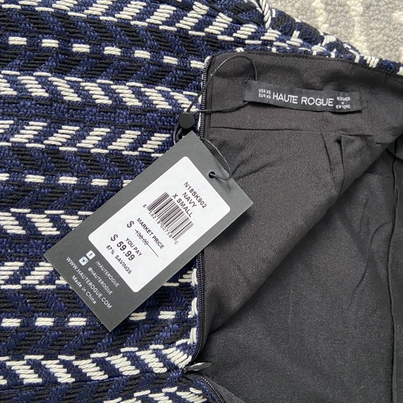 Haute Rouge Mini Skirt XS - Picture 4 of 4